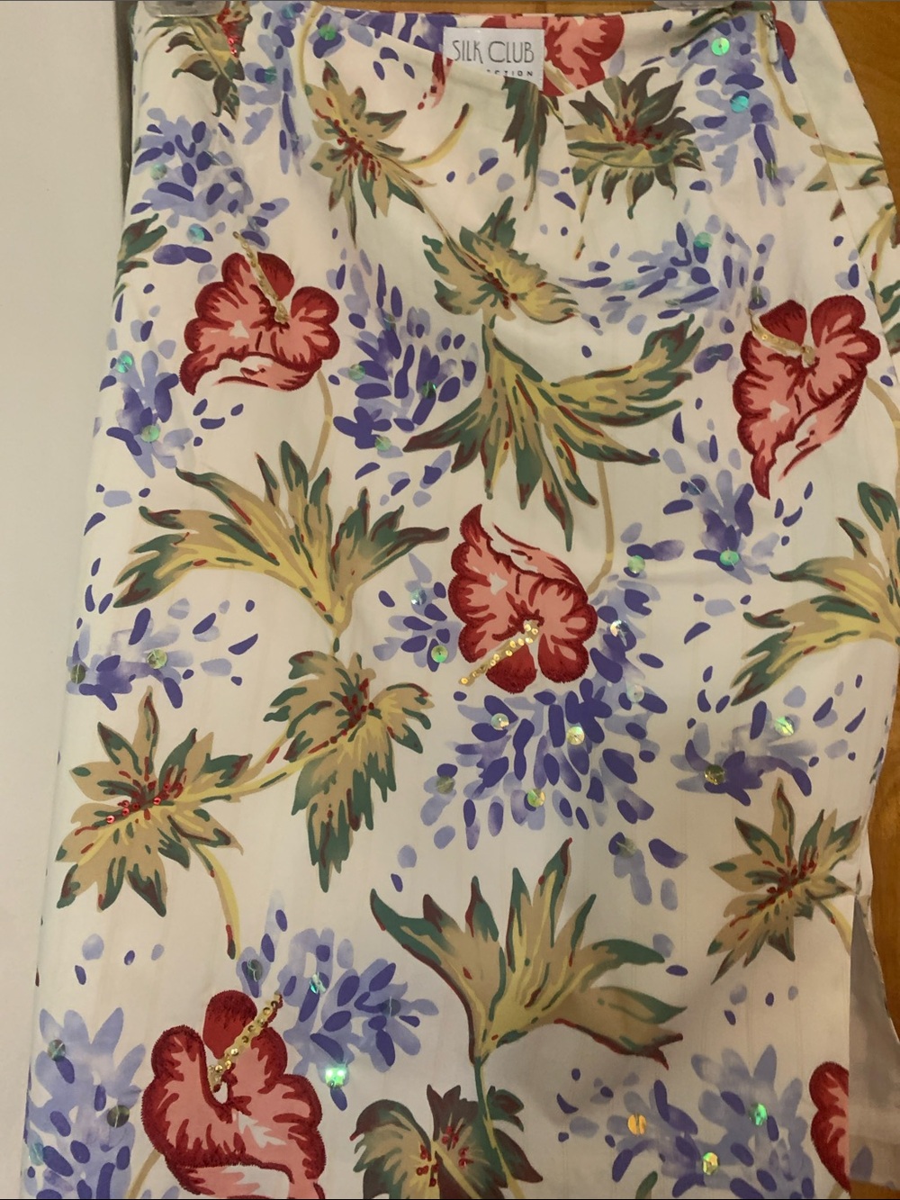Skirt. Spare room